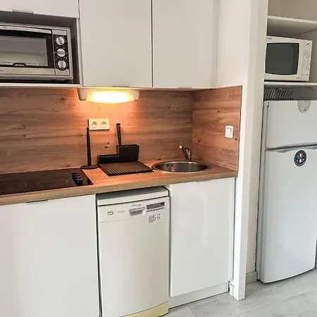 Village Cap Esterel - Le Village-8 By Interhome Apartment