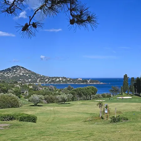 شقة Le Village - C1201 By Interhome Saint-Raphaël