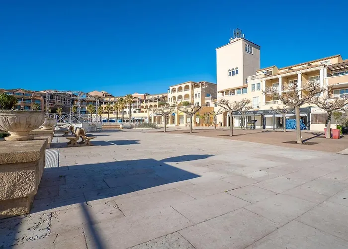 Le Village - C1201 By Interhome * Saint-Raphaël