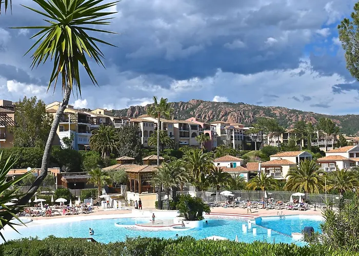Le Village - C1201 By Interhome Saint-Raphaël