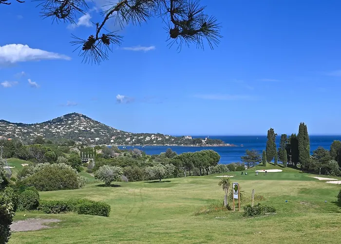Daire Le Village - C1201 By Interhome Saint-Raphaël