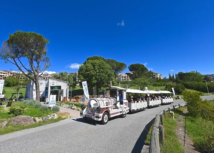 Daire Le Village - C1201 By Interhome *